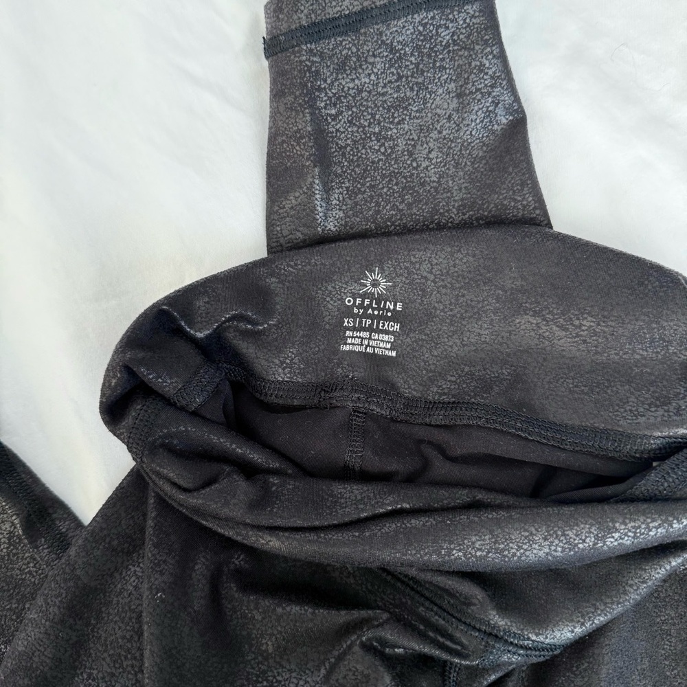 Aerie Black Marbled Metallic High-Waisted Leggings - Picture 3 of 3